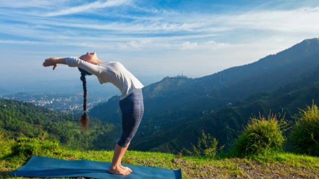 Surya Namaskar Mantra | सूर्य नमस्कार मंत्र | Morning Yoga Surya Namaskar | Surya Dev, Sun God